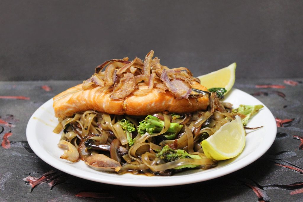 salmon, chinese food, salmon dish, gray food